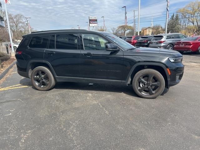 Thumbnail image of 2024 Jeep Grand Cherokee L at Golling Chrysler Jeep Dodge Ram of Chelsea