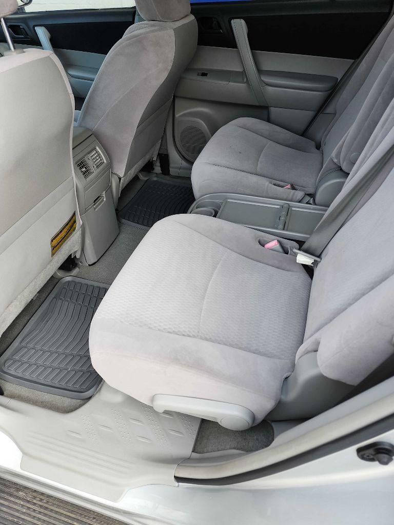 Thumbnail image of 2008 Toyota Highlander at IMPORTS OF MEMPHIS LLC