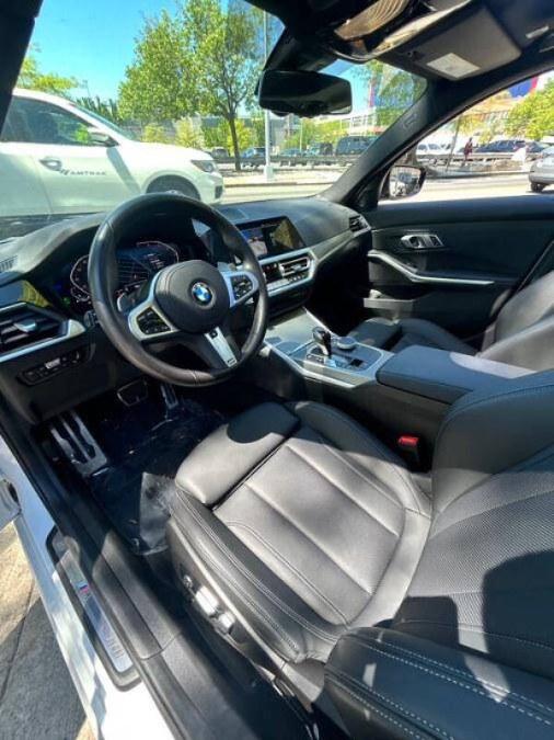Thumbnail image of 2022 BMW 3 Series at Luxury of Queens