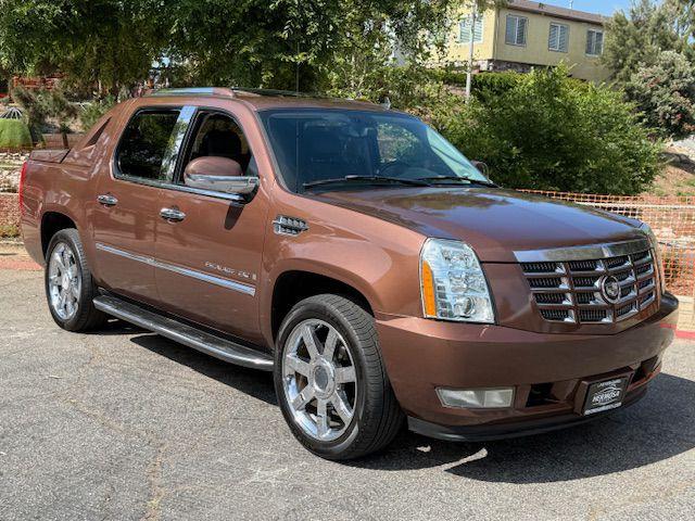 Thumbnail image of 2007 Cadillac Escalade EXT at HERMOSA MOTORS