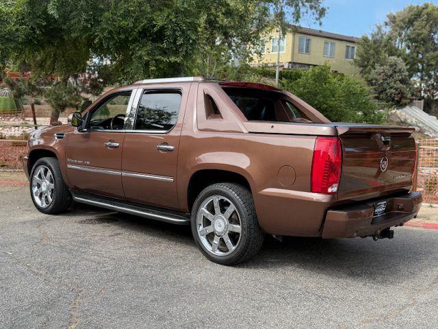 Thumbnail image of 2007 Cadillac Escalade EXT at HERMOSA MOTORS
