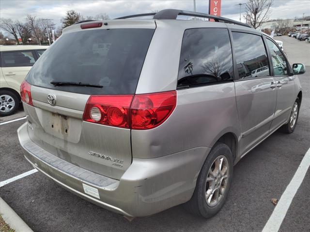 Thumbnail image of 2006 Toyota Sienna at Haley Toyota Of Roanoke