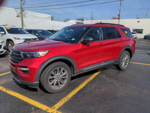 Thumbnail image of 2020 Ford Explorer at LaFontaine Volkswagen Mazda of Livonia