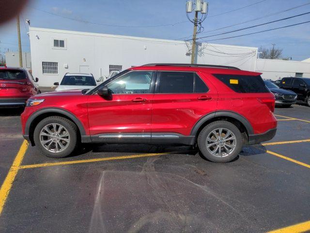 Thumbnail image of 2020 Ford Explorer at LaFontaine Volkswagen Mazda of Livonia