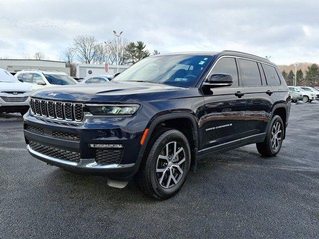 Thumbnail image of 2024 Jeep Grand Cherokee L at D'Ambrosio Dodge
