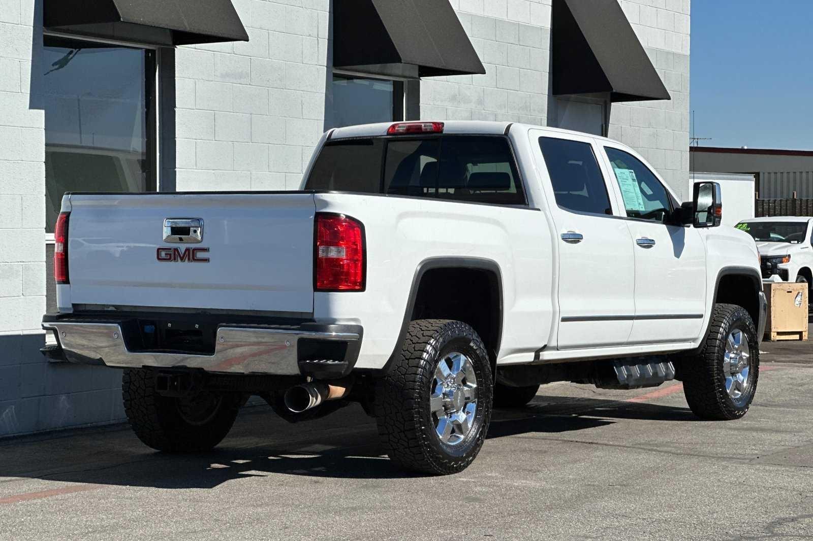 Thumbnail image of 2019 GMC Sierra 2500HD at Harbor Chevrolet