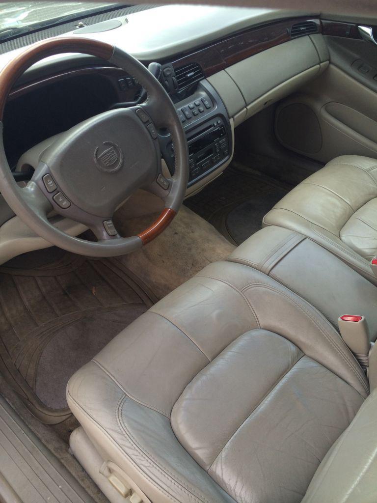 Thumbnail image of 2003 Cadillac DeVille at Metro Motor Sales INC