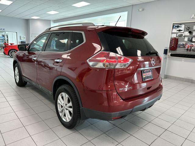 Thumbnail image of 2015 Nissan Rogue at Serpentini Chevrolet of Willoughby
