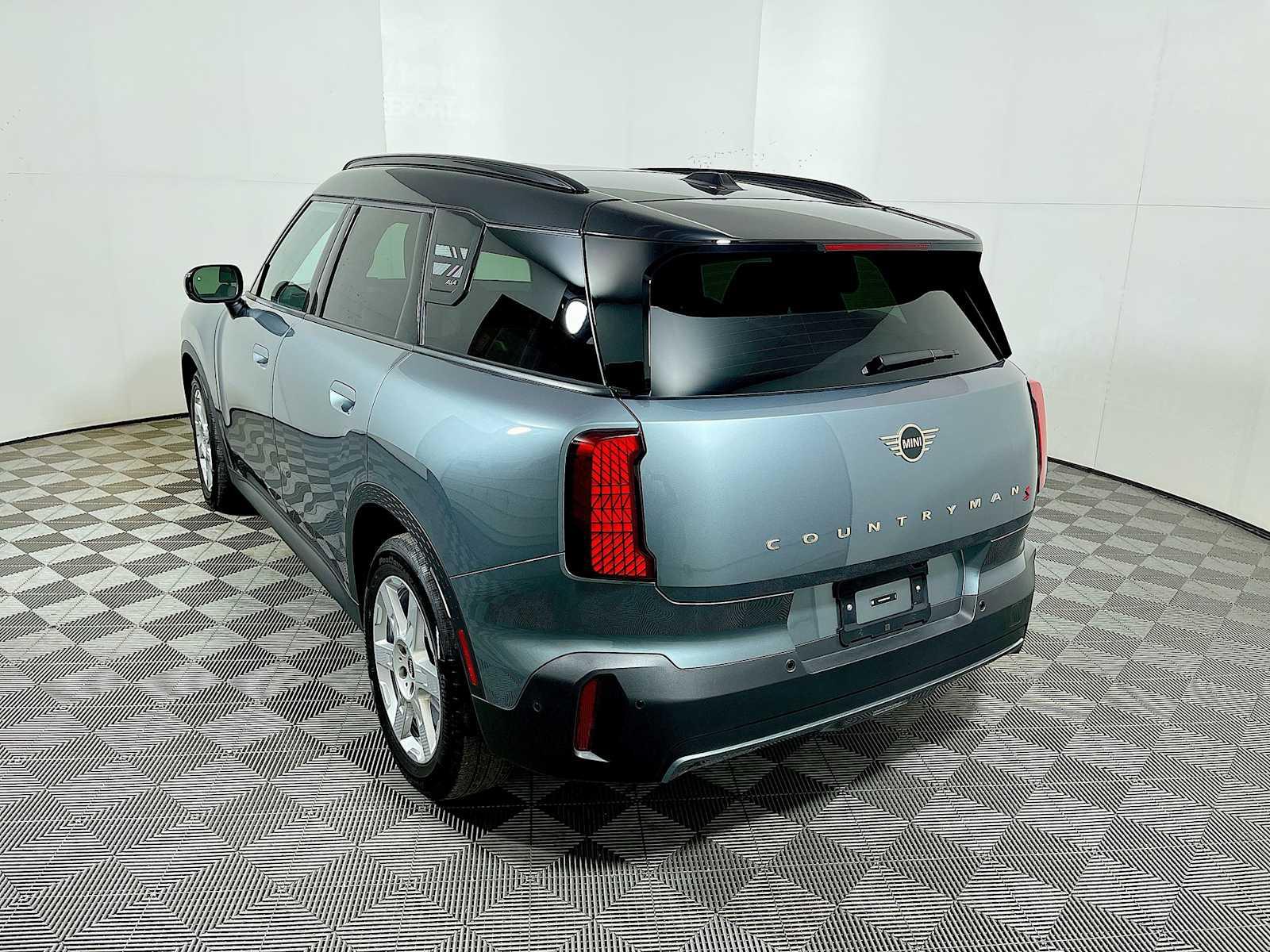 Thumbnail image of 2025 MINI Countryman at BMW Mini of Freeport