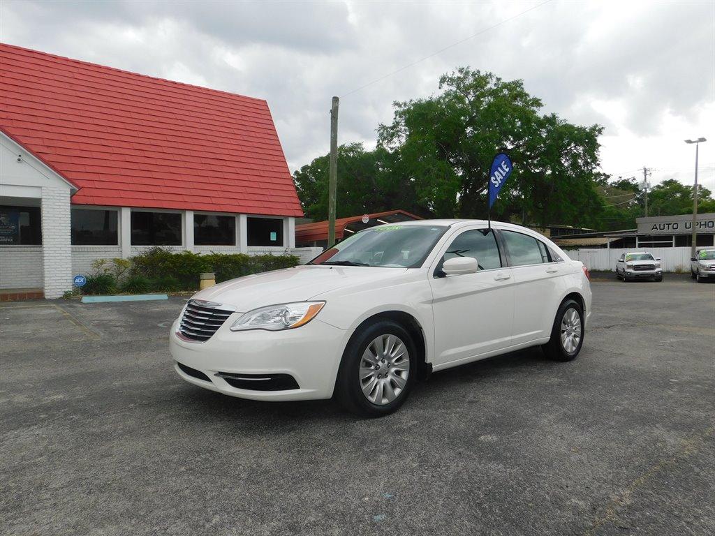 Thumbnail image of 2011 Chrysler 200 at USA Auto Sales of Central Florida