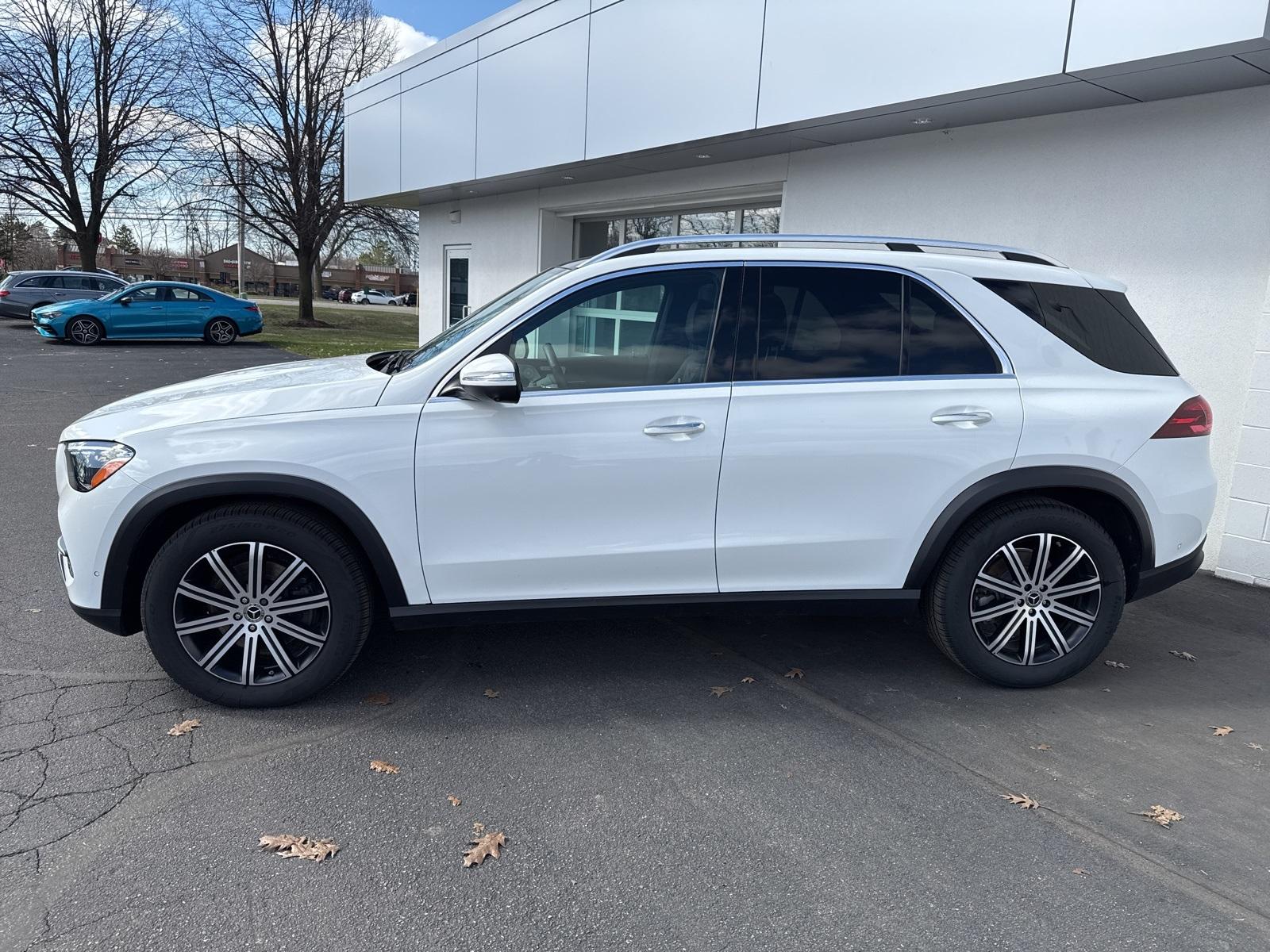 Thumbnail image of 2024 Mercedes-Benz GLE at MercedesBenzOfNovi of Novi, MI