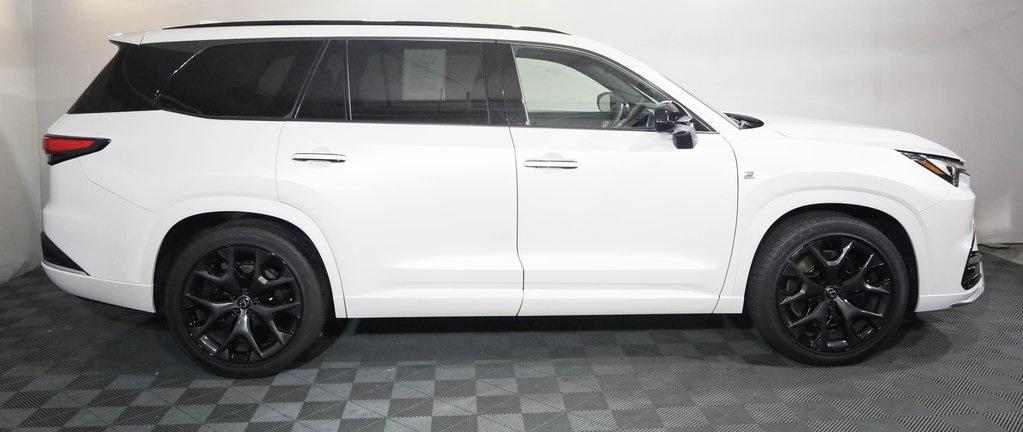 Thumbnail image of 2024 Lexus TX 500h at Lexus of Bellevue