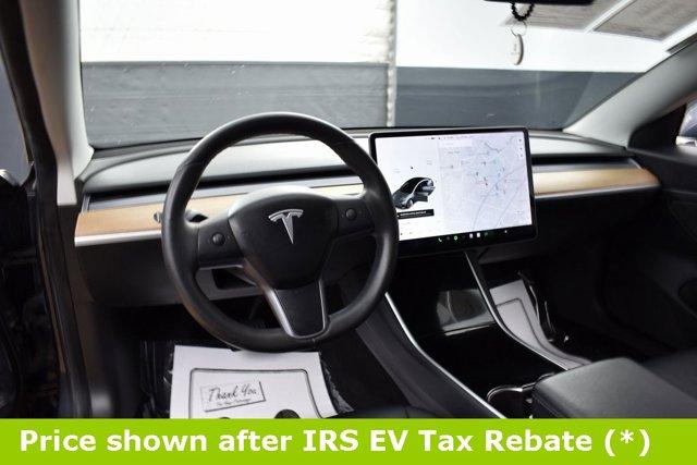 Thumbnail image of 2020 Tesla Model 3 at Car Vision Inc.