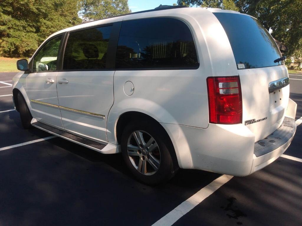 Thumbnail image of 2008 Dodge Grand Caravan at Happy Days Auto Sales