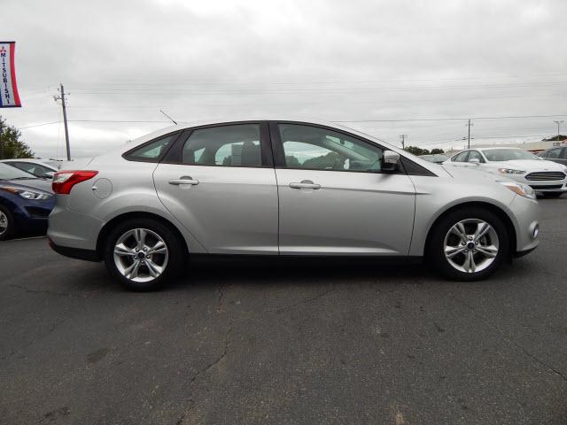Thumbnail image of 2014 Ford Focus at Albany Mitsubishi