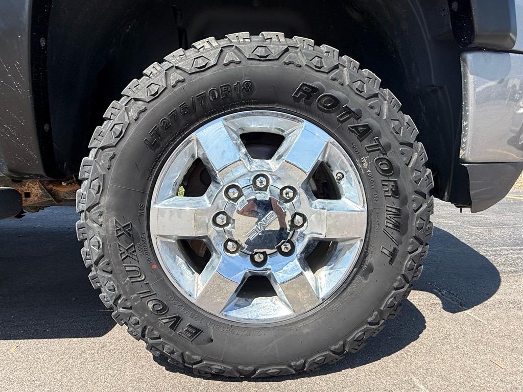 Thumbnail image of 2014 GMC Sierra 2500HD at Larson Motor Group