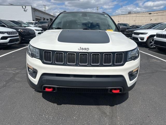Thumbnail image of 2020 Jeep Compass at Golling Chrysler Dodge Jeep Ram of Roseville