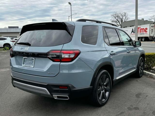 Thumbnail image of 2023 Honda Pilot at Lexus of Freeport
