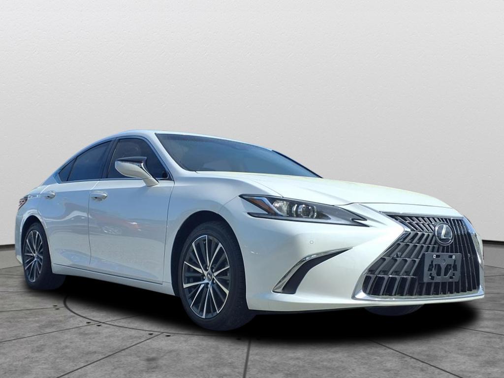 Thumbnail image of 2022 Lexus ES 350 at Classic Genesis Of Hampton