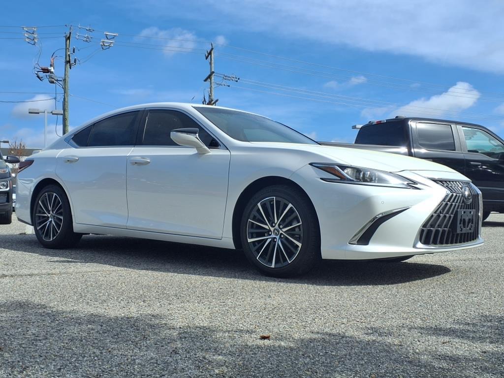 Thumbnail image of 2022 Lexus ES 350 at Classic Genesis Of Hampton