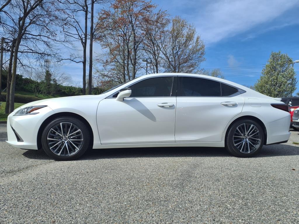 Thumbnail image of 2022 Lexus ES 350 at Classic Genesis Of Hampton