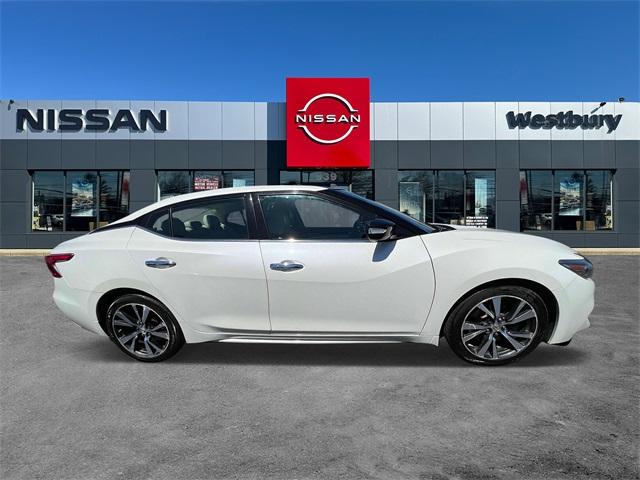Thumbnail image of 2017 Nissan Maxima at Nissan of Westbury