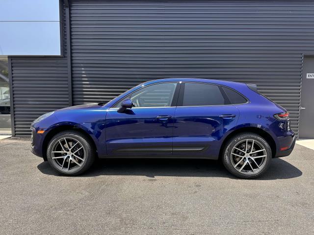 Thumbnail image of 2024 Porsche Macan at Audi Massapequa