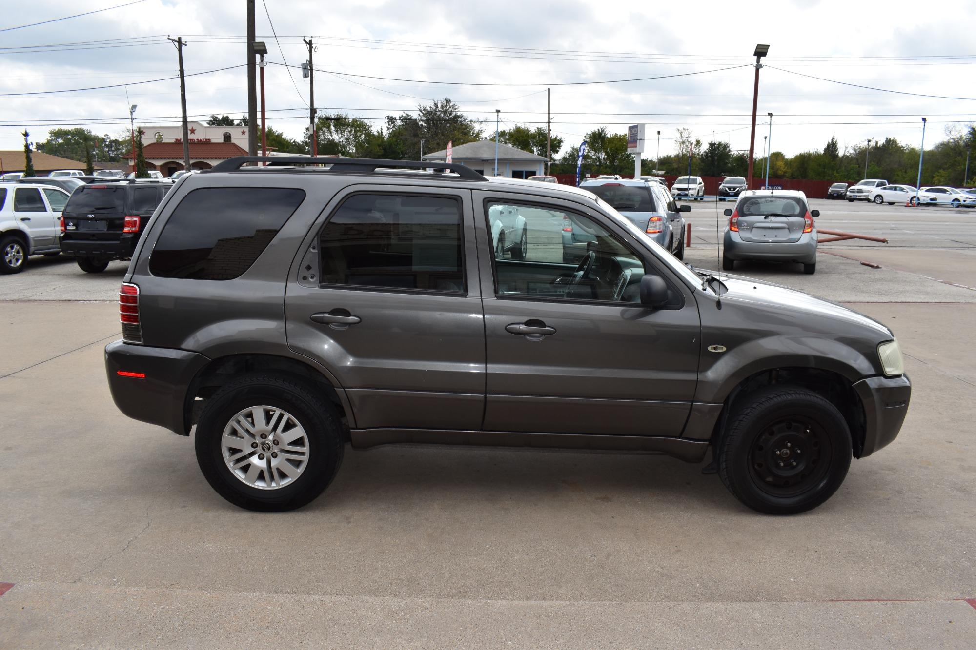 Thumbnail image of 2005 Mercury Mariner at Auto Land