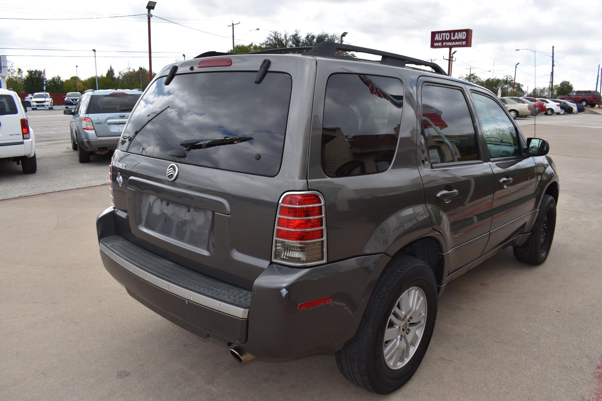 Thumbnail image of 2005 Mercury Mariner at Auto Land