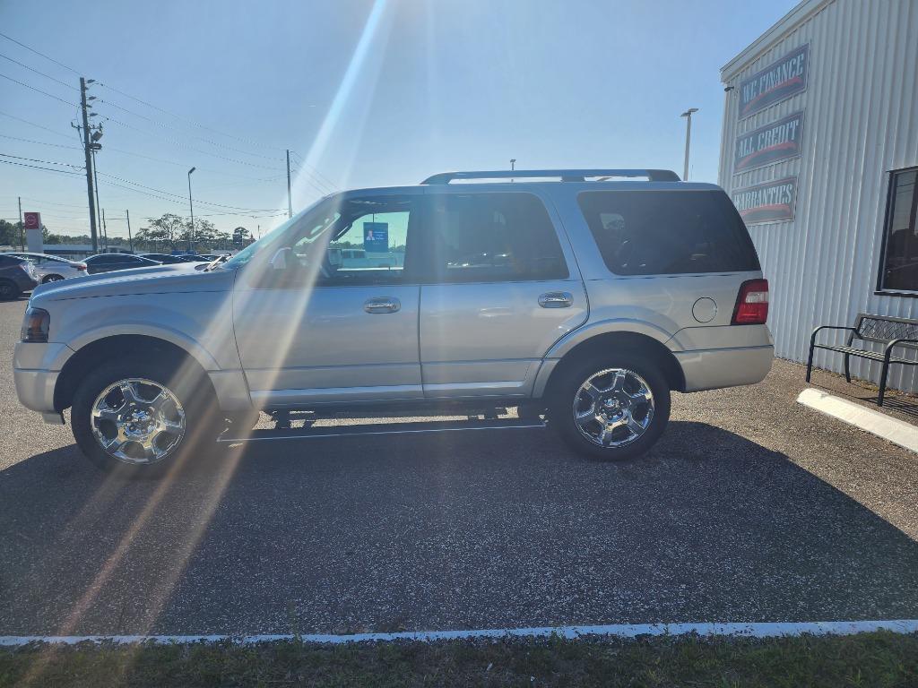 Thumbnail image of 2014 Ford Expedition at SUNCOAST AUTO OUTLET