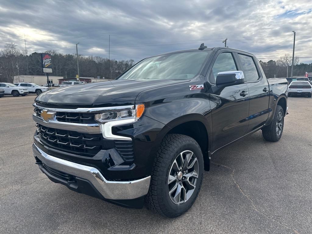 Thumbnail image of 2025 Chevrolet Silverado 1500 at Triple M Motors