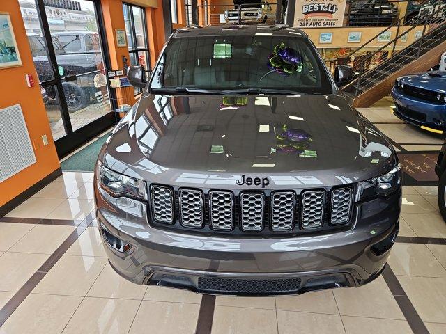 Thumbnail image of 2020 Jeep Grand Cherokee at D & P Auto Sales