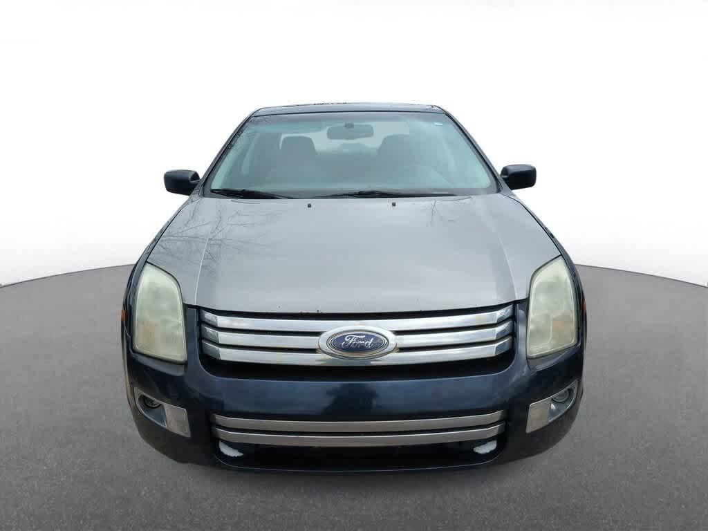Thumbnail image of 2009 Ford Fusion at Suburban Chrysler Dodge Jeep Ram of Troy