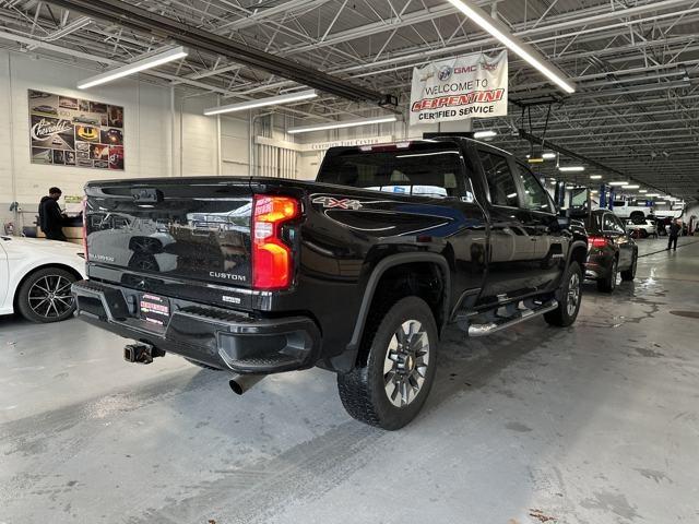 Thumbnail image of 2021 Chevrolet Silverado 2500HD at Serpentini Chevrolet of Willoughby