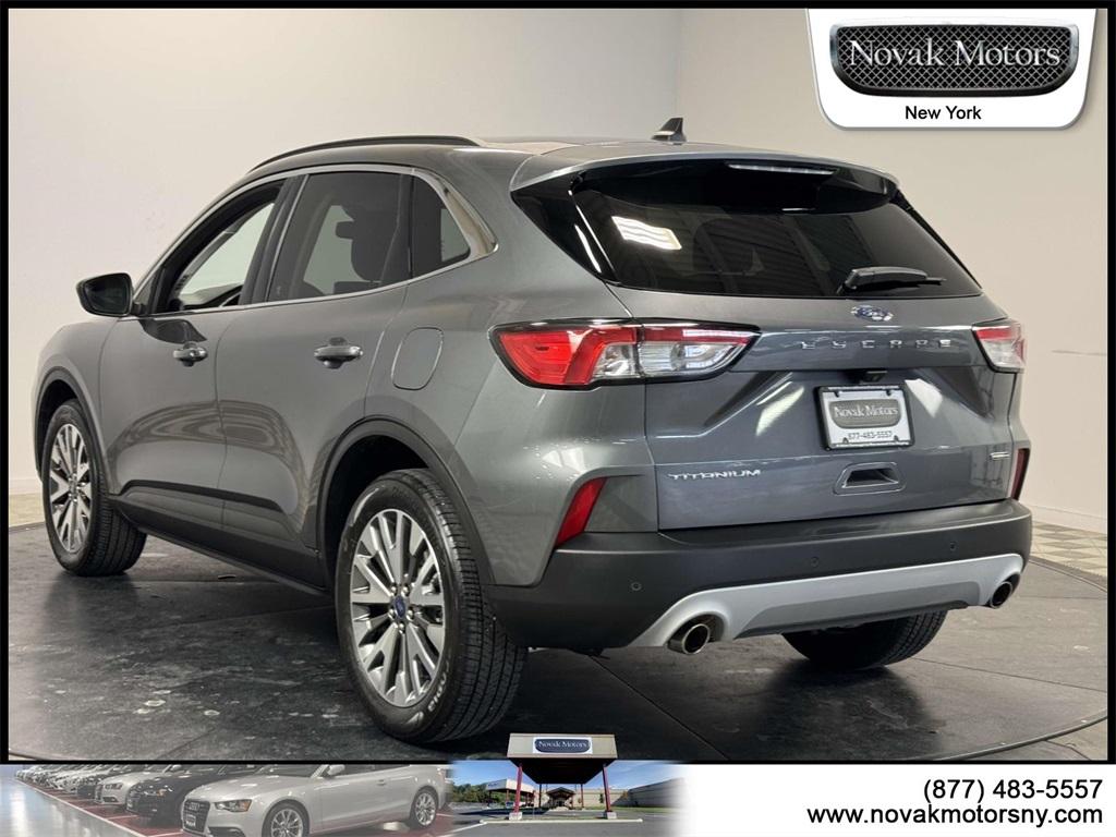 Thumbnail image of 2022 Ford Escape Hybrid at Novak Motors NY