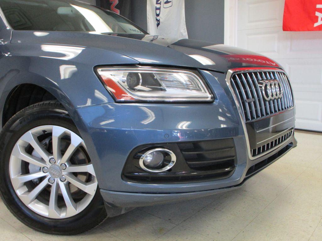 Thumbnail image of 2016 Audi Q5 at TEAM MOTORS LLC