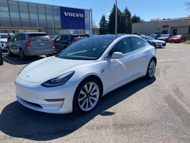 Thumbnail image of 2020 Tesla Model 3 at LaFontaine Volvo Cars of Farmington Hills
