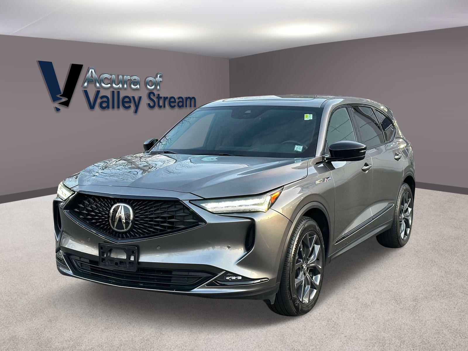 Thumbnail image of 2023 Acura MDX at Acura of Valley Stream
