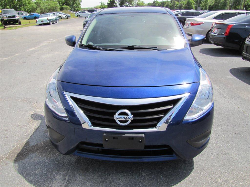 Thumbnail image of 2019 Nissan Versa at Bell's Auto Sales INC