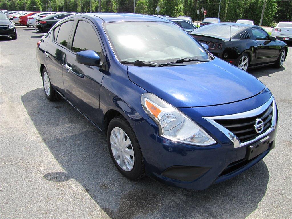 Thumbnail image of 2019 Nissan Versa at Bell's Auto Sales INC