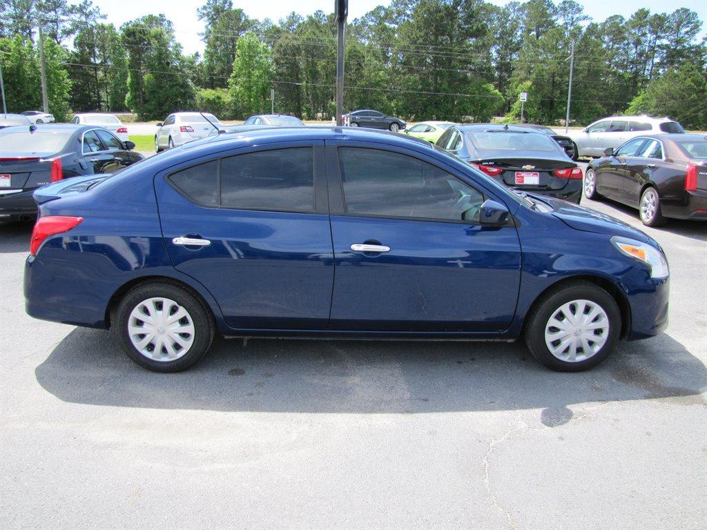 Thumbnail image of 2019 Nissan Versa at Bell's Auto Sales INC