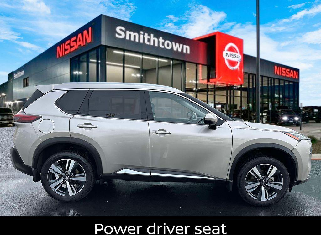 Thumbnail image of 2021 Nissan Rogue at Smithtown Nissan