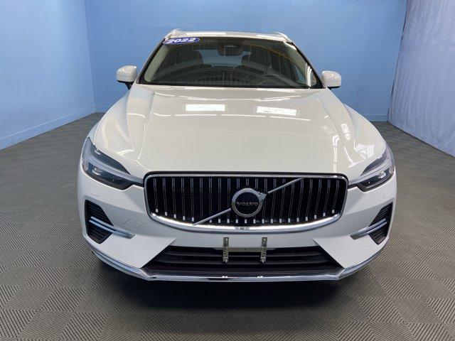 Thumbnail image of 2022 Volvo XC60 at Gengras Volvo