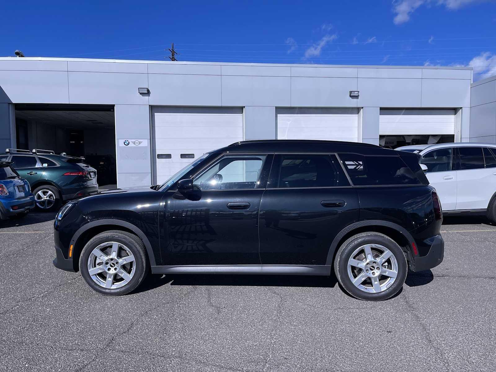 Thumbnail image of 2025 MINI Countryman at BMW Mini of Freeport