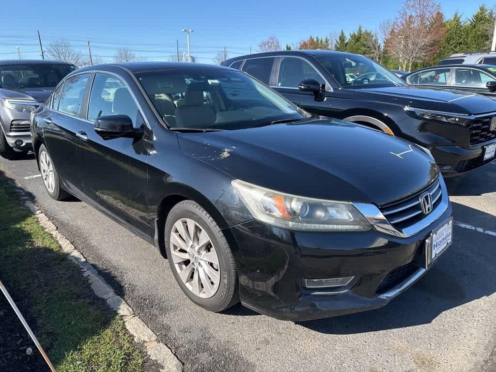 Thumbnail image of 2013 Honda Accord at Hamilton Honda