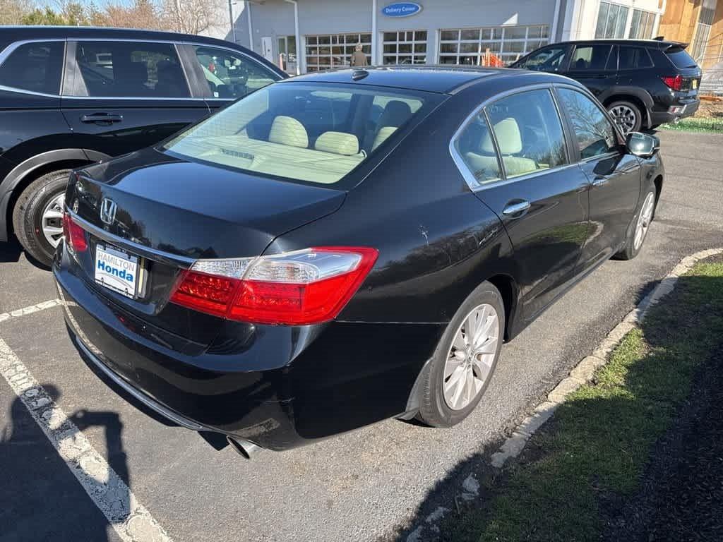 Thumbnail image of 2013 Honda Accord at Hamilton Honda