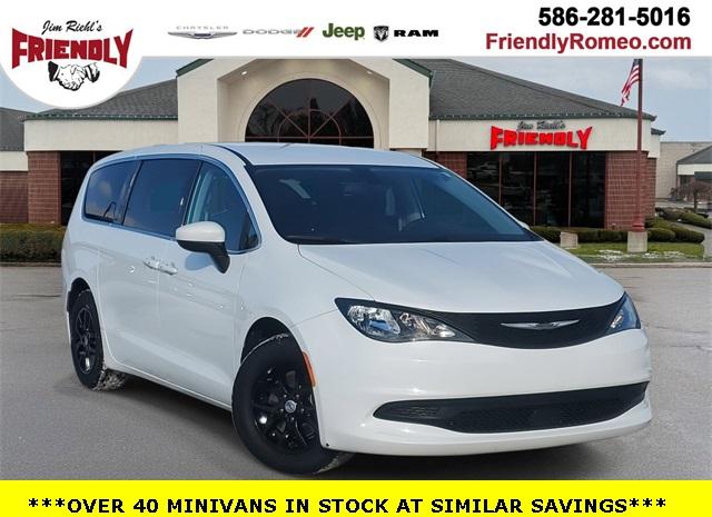 Thumbnail image of 2022 Chrysler Voyager at Jim Riehl's Friendly Chrysler Dodge Jeep Ram of Romeo
