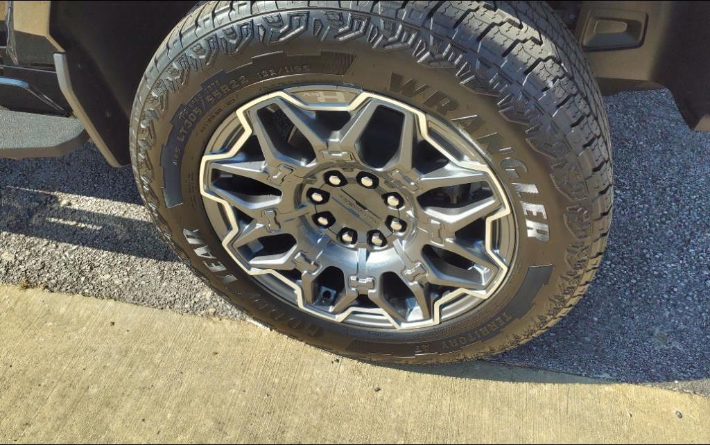 Thumbnail image of 2025 GMC HUMMER EV at Bailey Gibson Buick Gmc