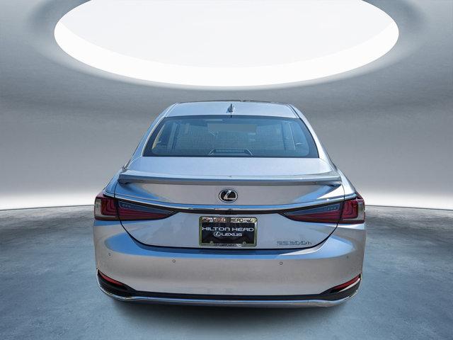 Thumbnail image of 2025 Lexus ES 300h at Hilton Head Lexus