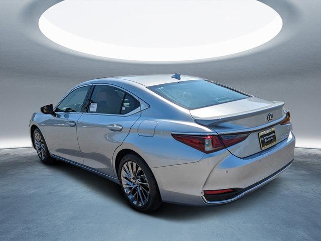Thumbnail image of 2025 Lexus ES 300h at Hilton Head Lexus